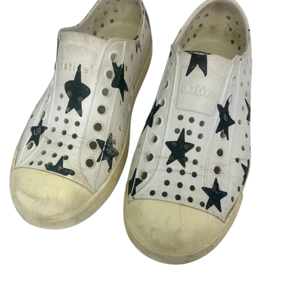 💥Native Shoes Jefferson Slip-On – White & Black Star | Kids C12 | Unisex